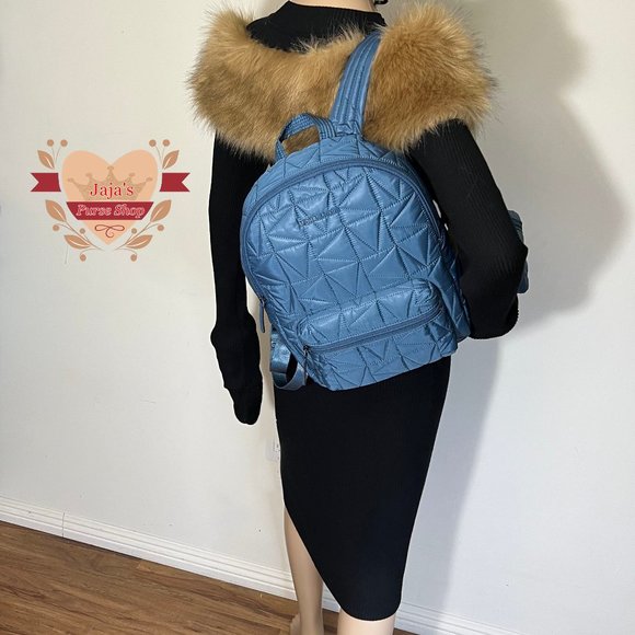 💙Michael Kors Quilted Fabric-Nylon Backpack & Pouch💙 - Picture 13 of 17